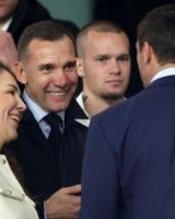 记者：舍甫琴科可能允许穆德里克注射干细胞，他本人为抗衰老也用